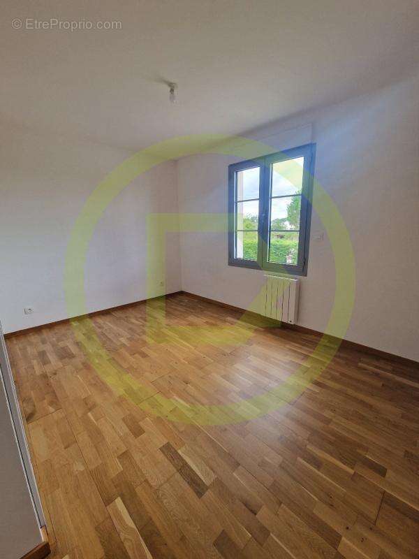 Maison à SAINT-DENIS-EN-VAL