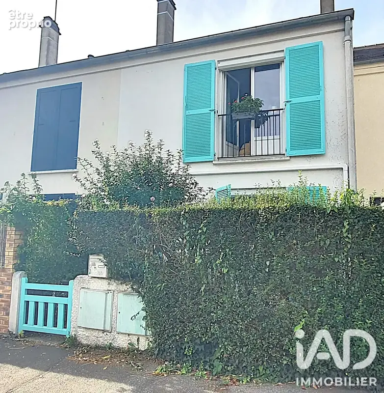 Photo 1 - Maison à ELANCOURT