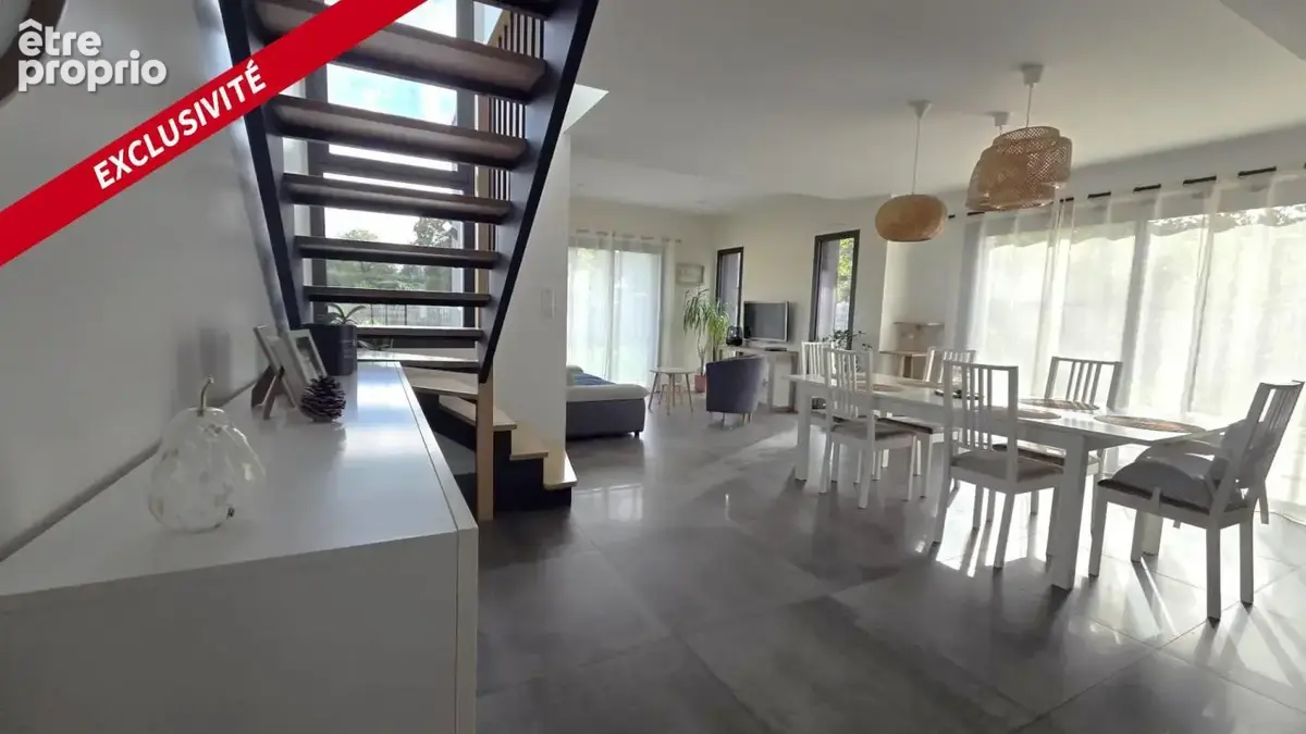 MAISON CONTEMPORAINE DE 2021 À BONNEMAIN (35270) - 4 chambres - Garage 58 m² - photo 4