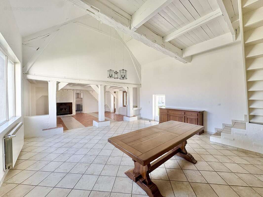 Maison 123 m² à Ouvrouer-Les-Champs  - photo 4
