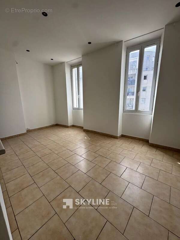 Appartement à MARSEILLE-10E