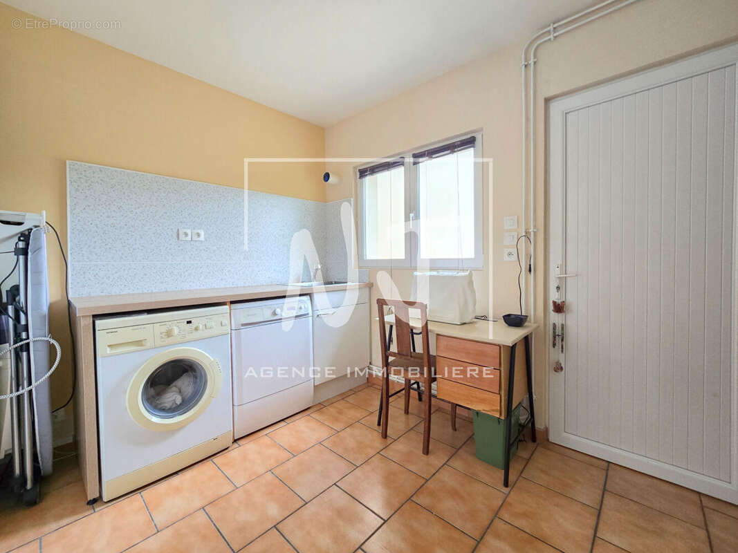Maison familiale à vendre à Savennières avec atelier / garage aux portes d'Angers - photo 16