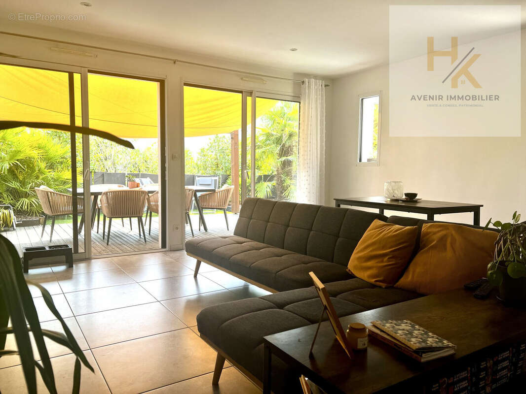 Maison à SAINT-LEGER-DES-BOIS