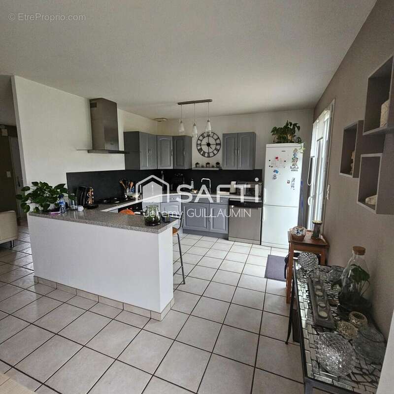 Photo 2 - Maison à SAINT-GERMAIN-DES-FOSSES