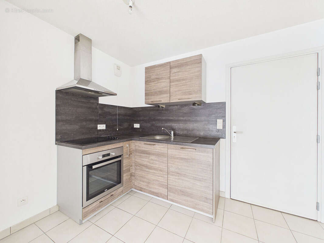 BISCHHEIM - F2 de 37.38 m² à vendre - photo 3