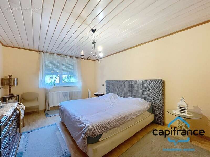 Maison à REYERSVILLER