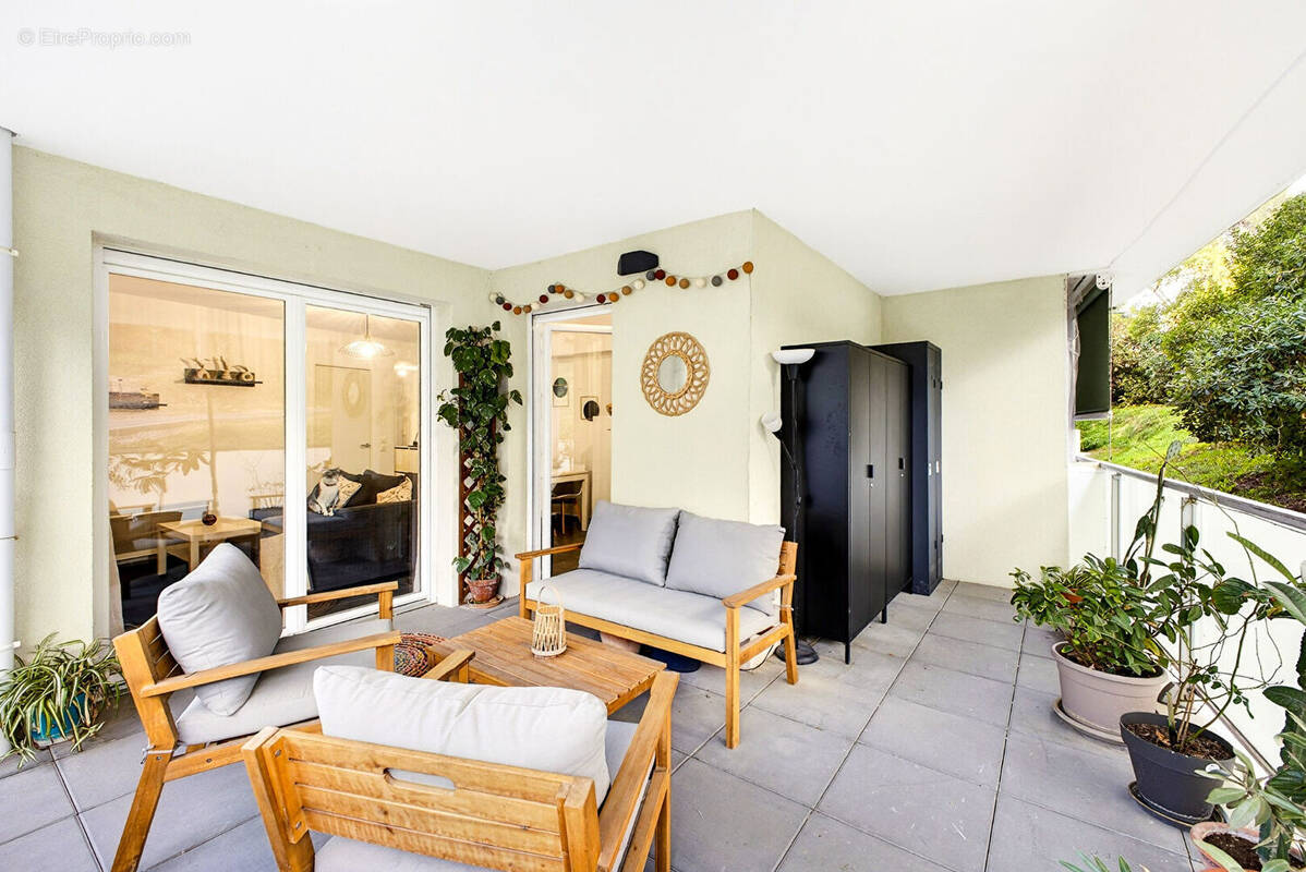 Appartement à MARSEILLE-13E