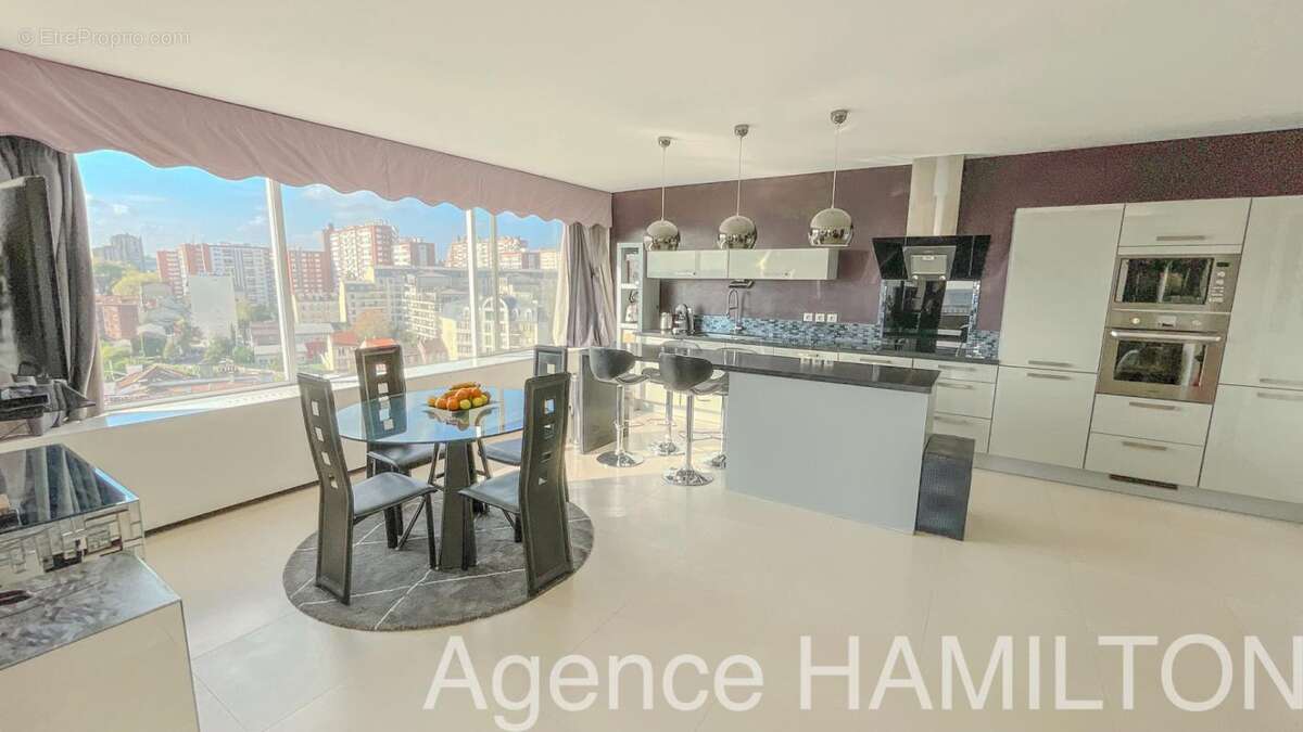 Appartement à PUTEAUX