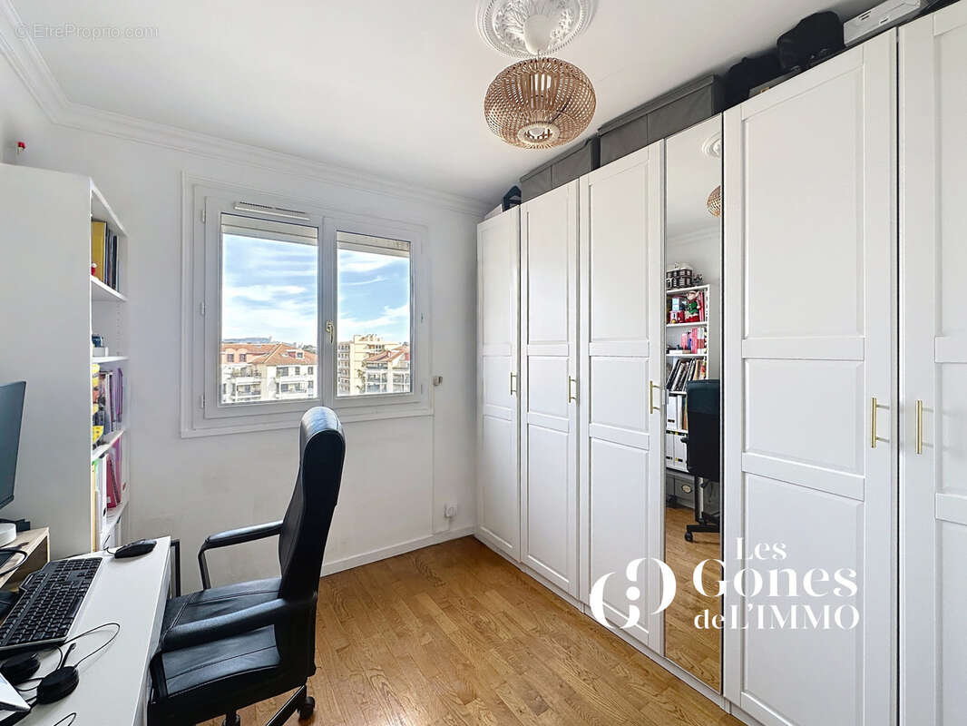 Appartement à TASSIN-LA-DEMI-LUNE