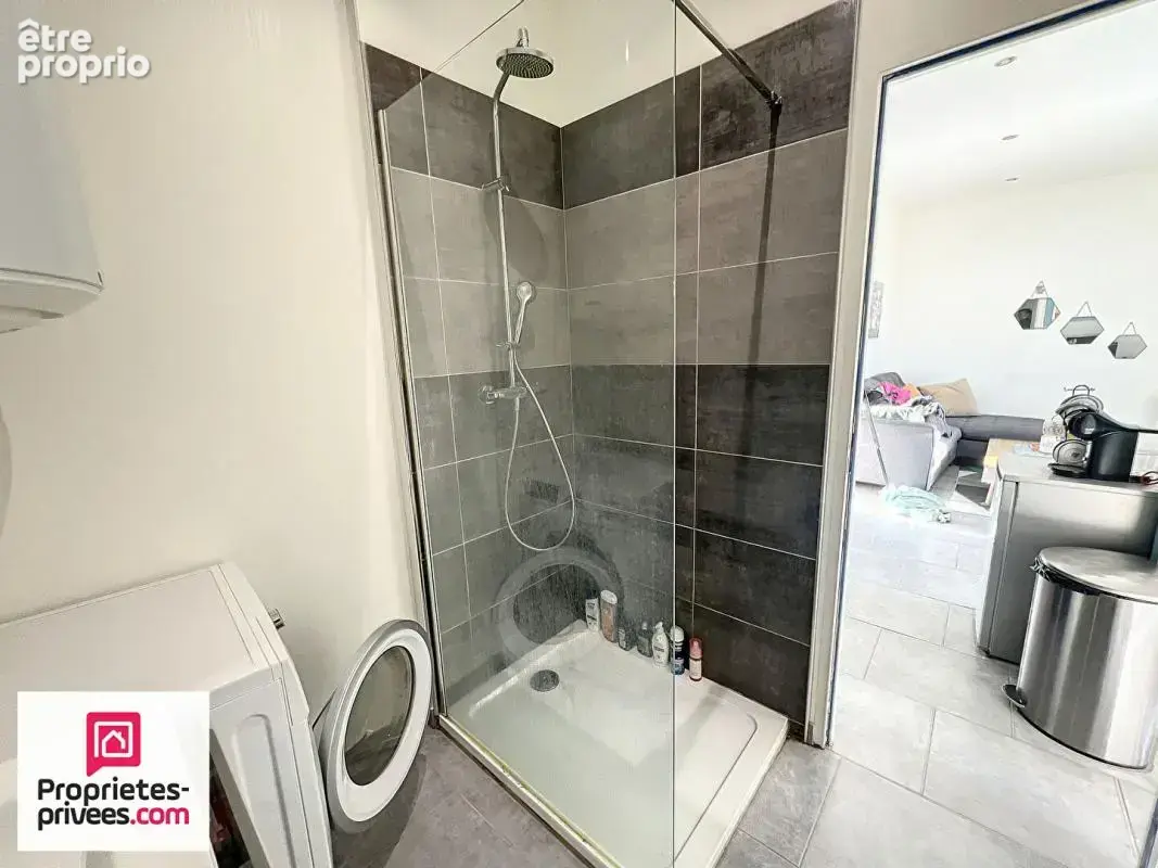 RIANS Appartement T2 loué refait à neuf Plein sud - photo 10