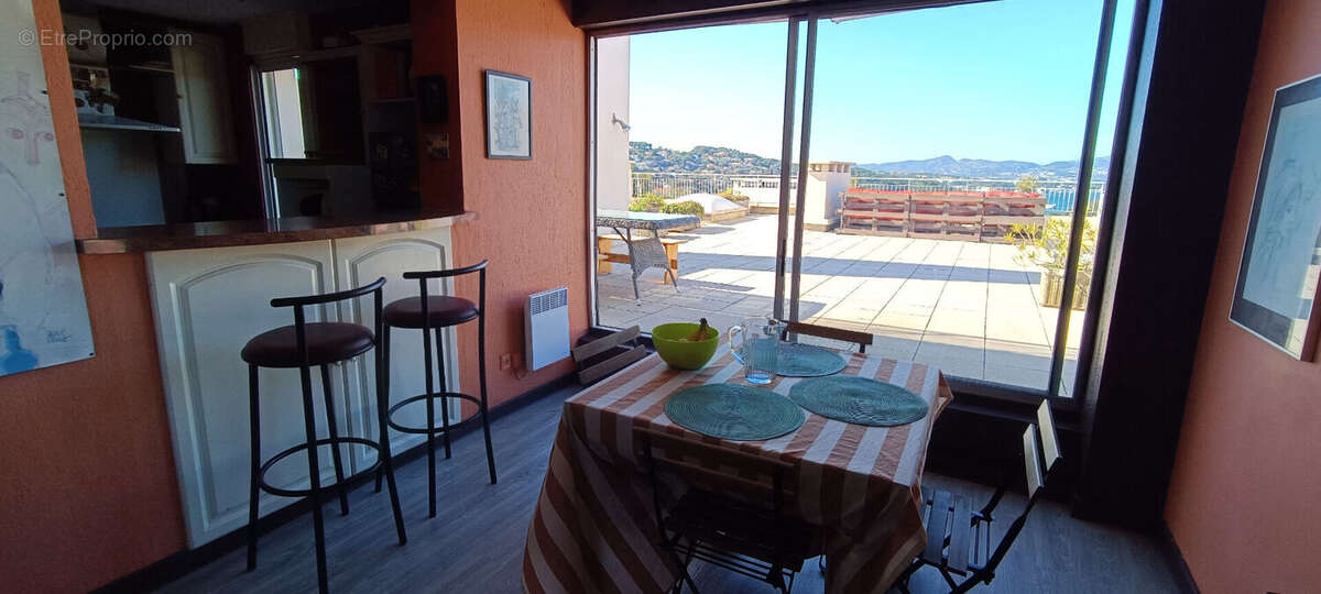 Appartement à SAINT-MANDRIER-SUR-MER