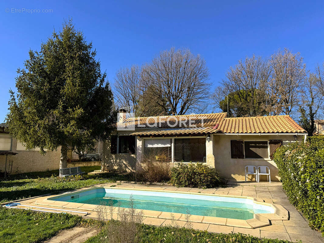 Maison à SAINT-ZACHARIE