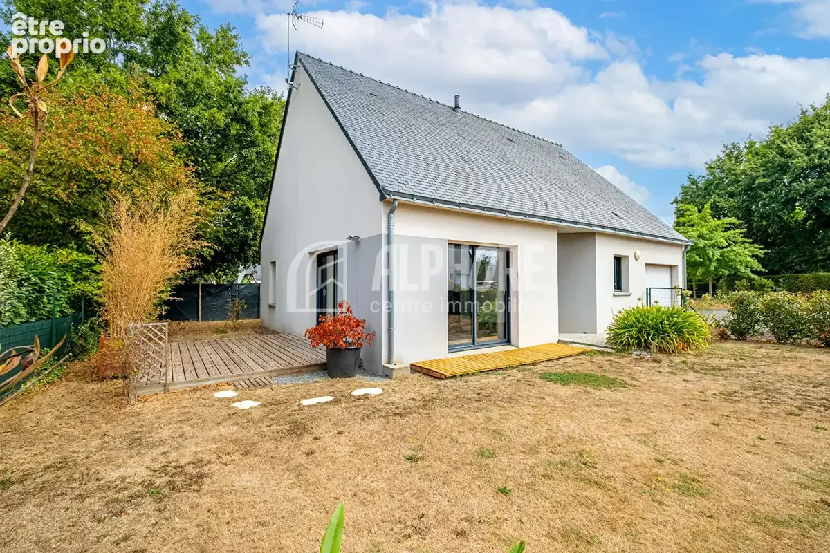 Maison Saint Lyphard , Plain Pied , 3 chambres + garage / Normes RT 2012 - photo 2
