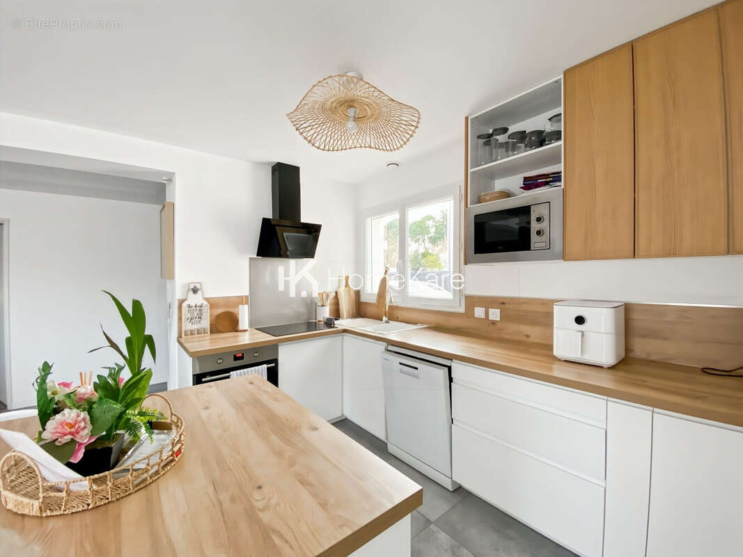 Maison à VILLENAVE-D&#039;ORNON