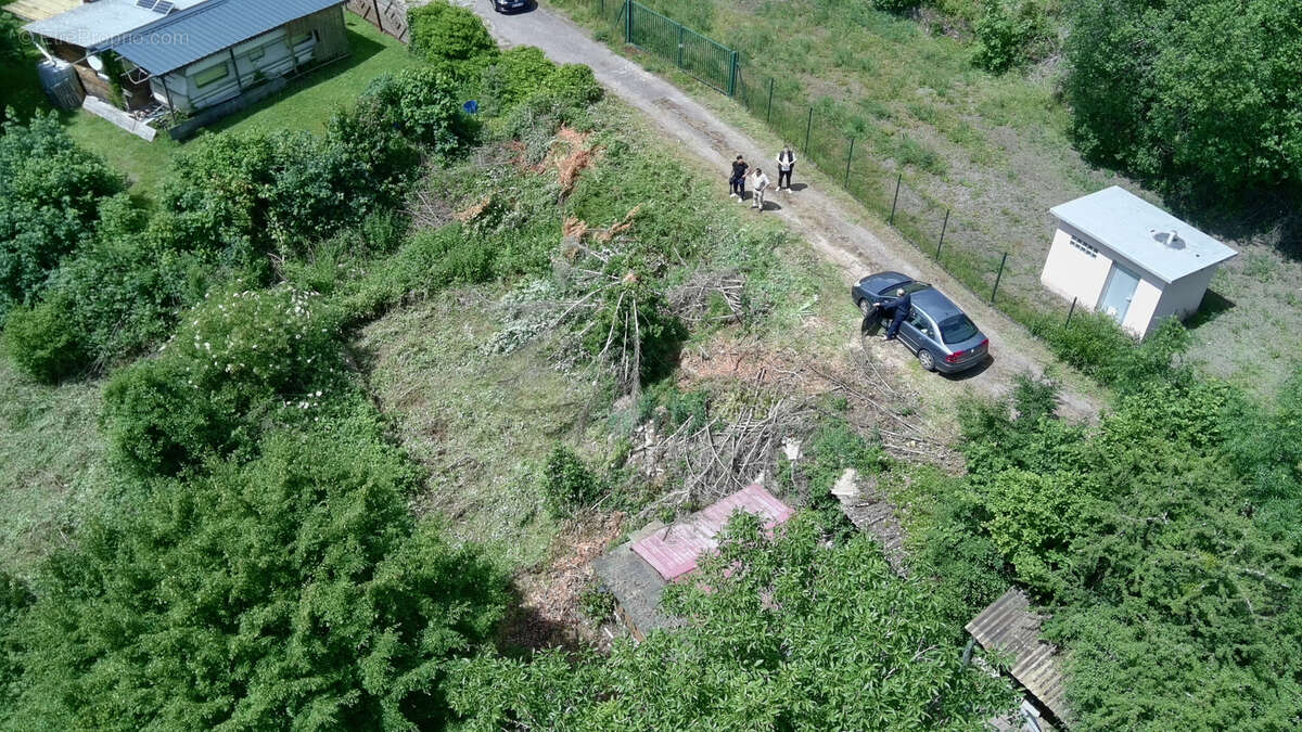 Terrain à WITTRING