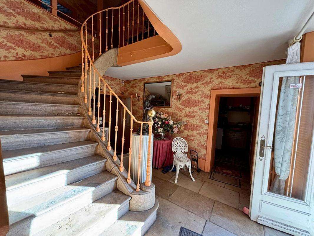 Maison à MAGNY-COURS