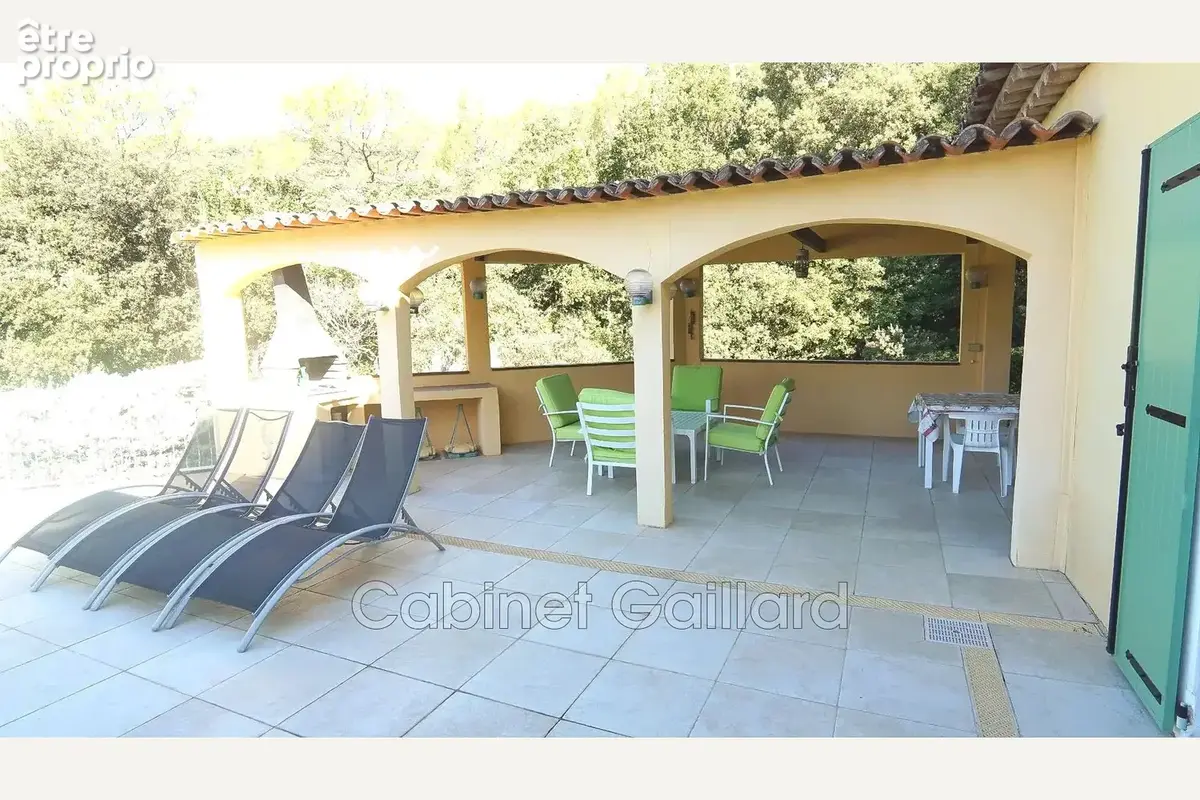 Maison 6 pièces 188 m² à vendre à Le Tignet (06530) - photo 8