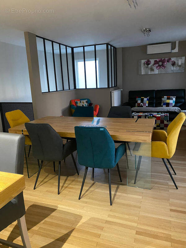 Appartement à CHAZAY-D&#039;AZERGUES