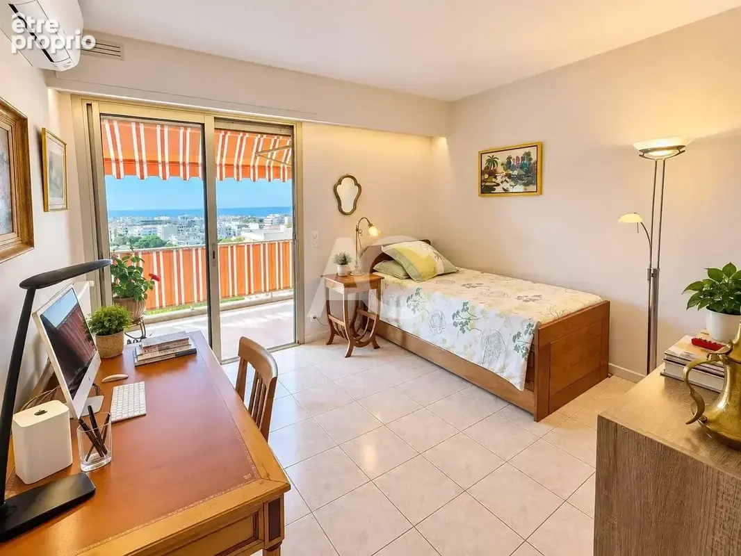 Juan-les-pins -  4 pieces - vue mer exceptionnelle - photo 8