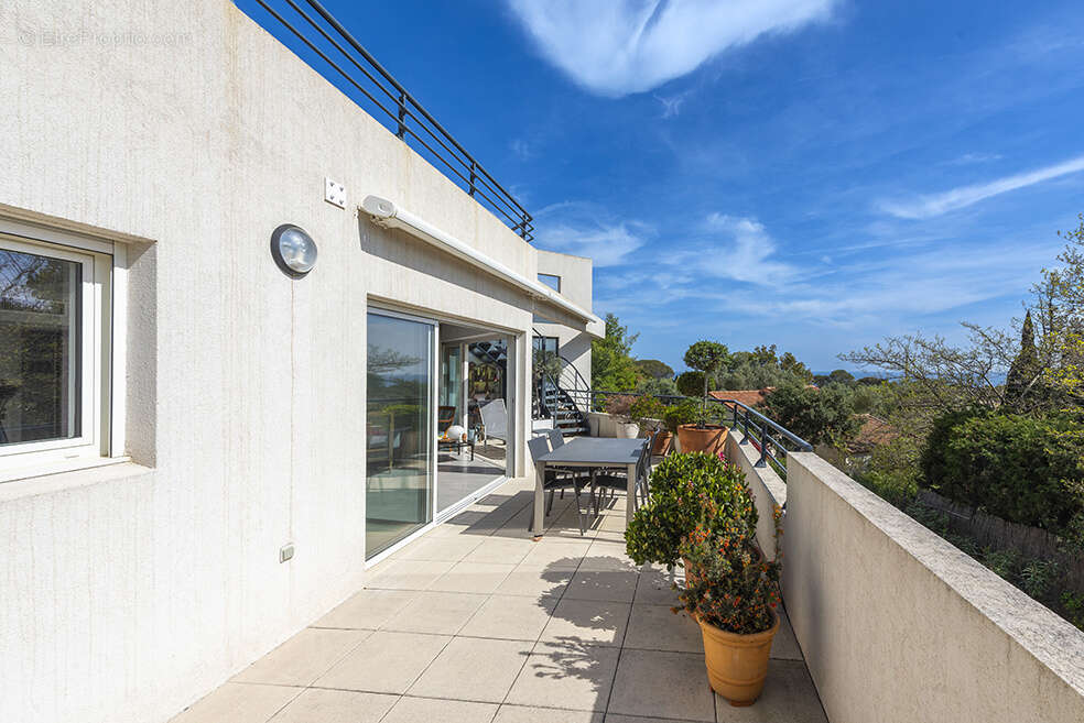 Appartement à SAINT-RAPHAEL