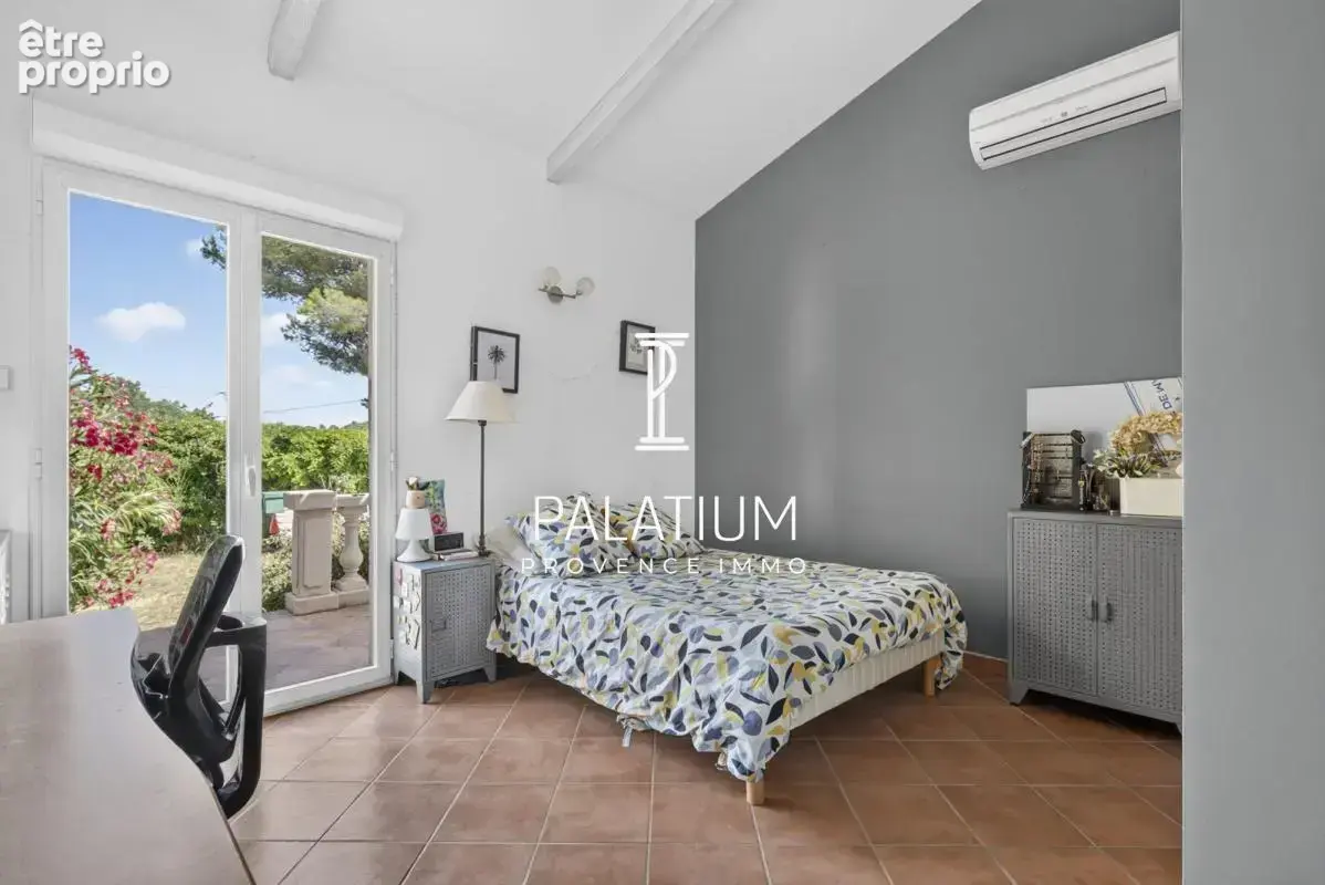 Propriété provençale de 209 m² – Environnement calme et verdoyant, Ventabren - photo 18