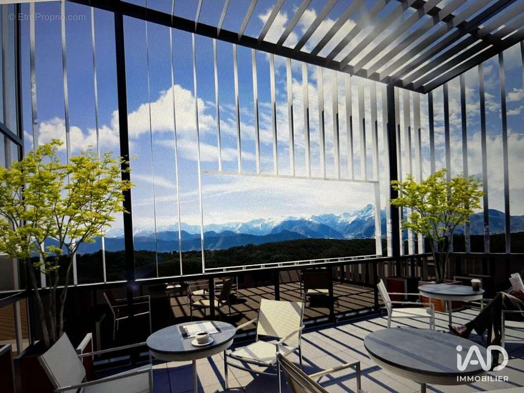 Photo 2 - Commerce à MURET