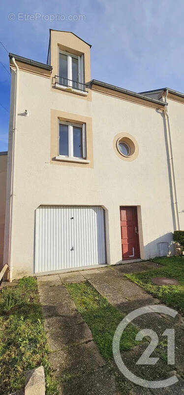 Maison à LUCE