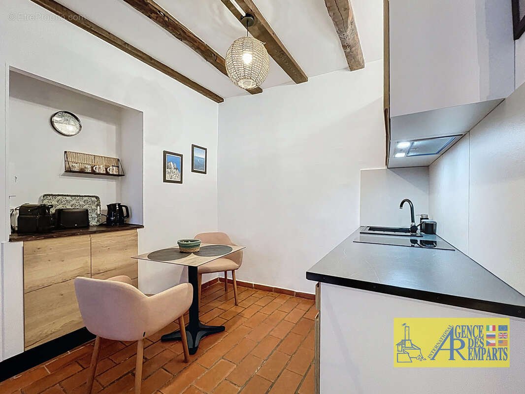 Charmant Appartement dans le Vieil Antibes - photo 7