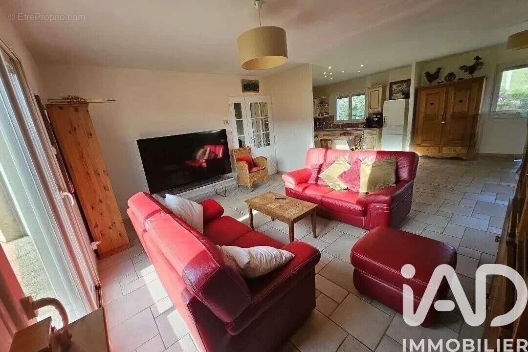 Maison 120 m² à Virieu-Le-Petit  - photo 9