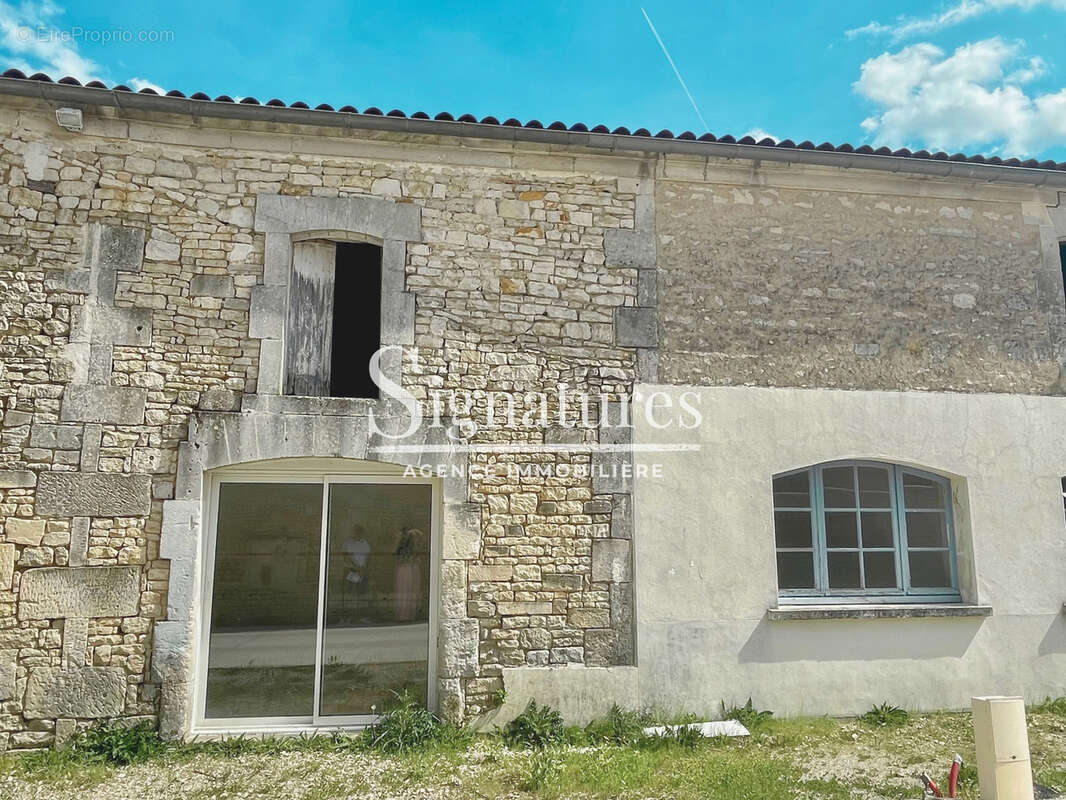Maison à JARNAC