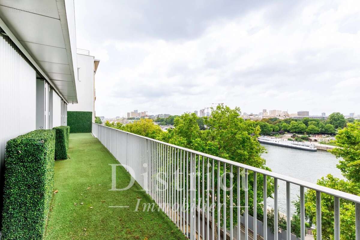 Appartement à PARIS-4E
