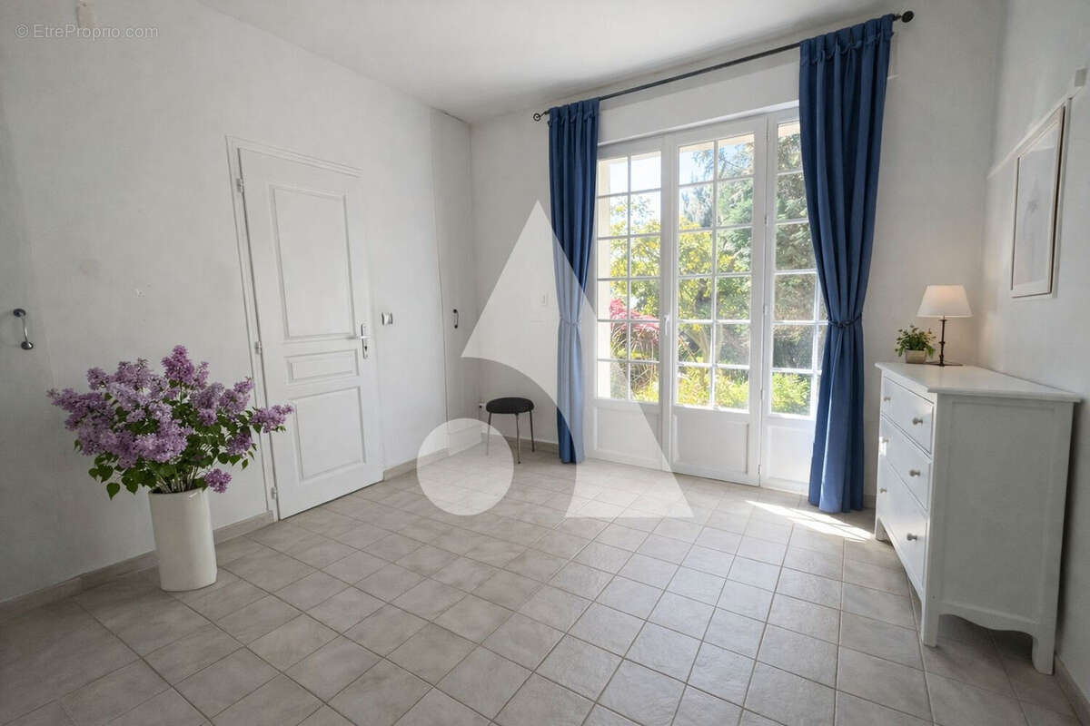 Maison à JABLINES