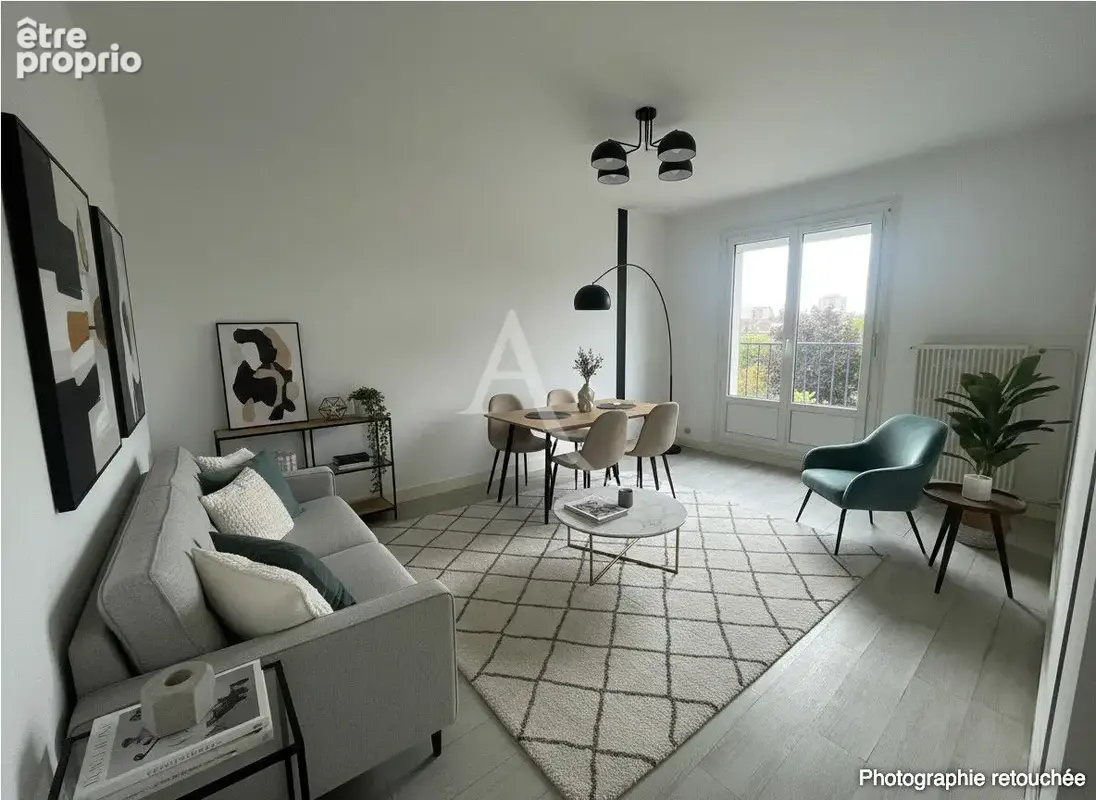 Appartement à LUCE