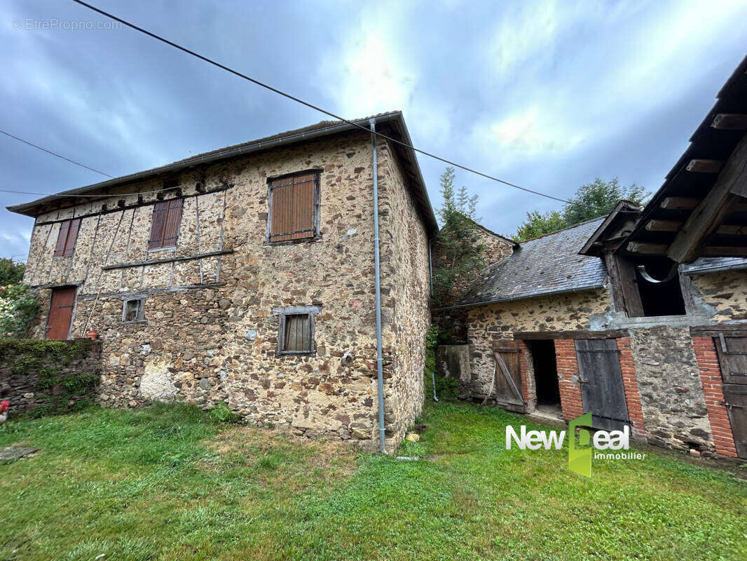 Maison à ARNAC-POMPADOUR