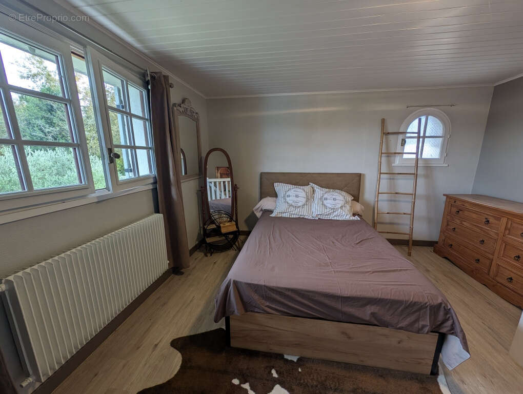 Maison à SAINT-SULPICE-ET-CAMEYRAC