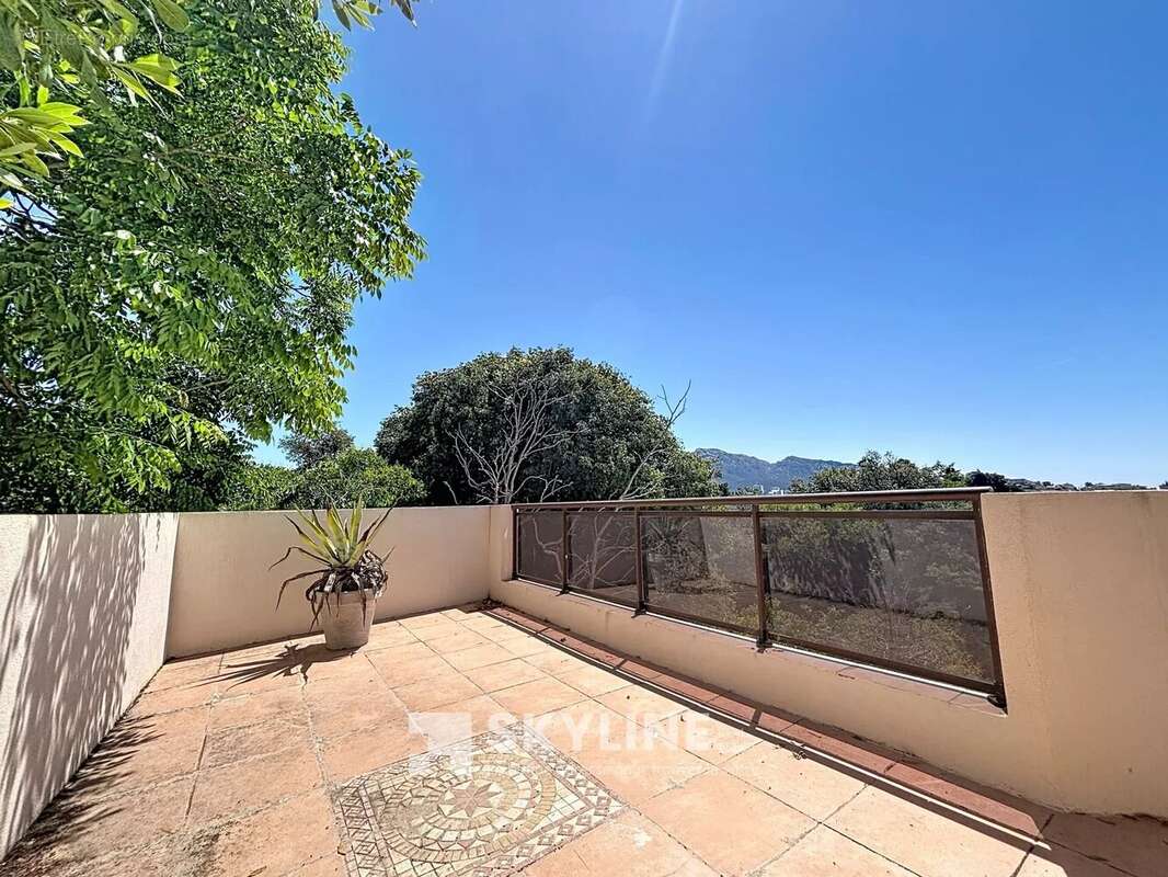 Maison 102 m² à Marseille-8e  - photo 6
