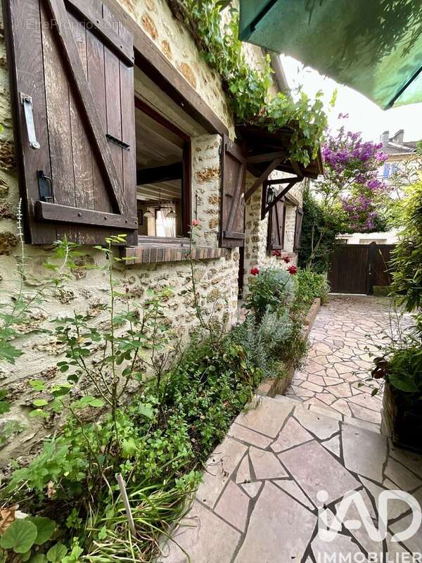 Maison 80 m² à Saint-Germain-Les-Arpajon  - photo 7