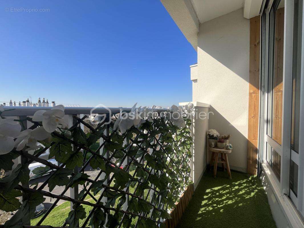 Appartement à CARRIERES-SUR-SEINE