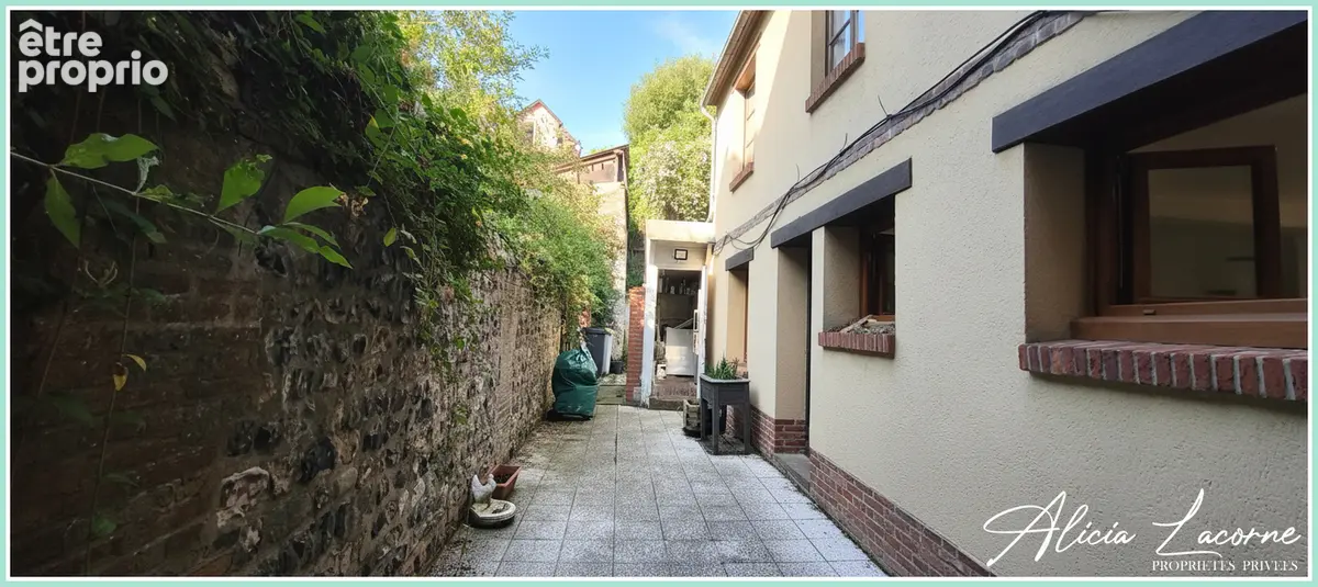 Maison à QUILLEBEUF-SUR-SEINE