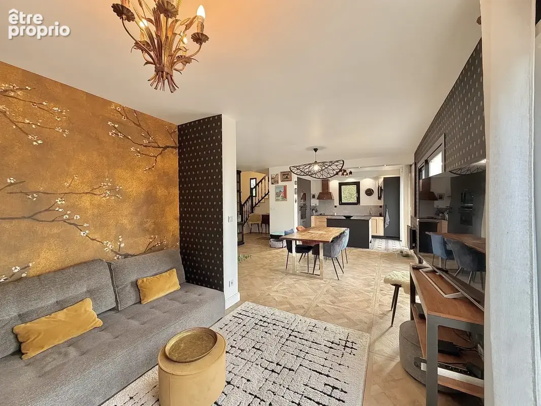 Maison 6 pièces 140 m² à vendre à Montluel (01120) - photo 5