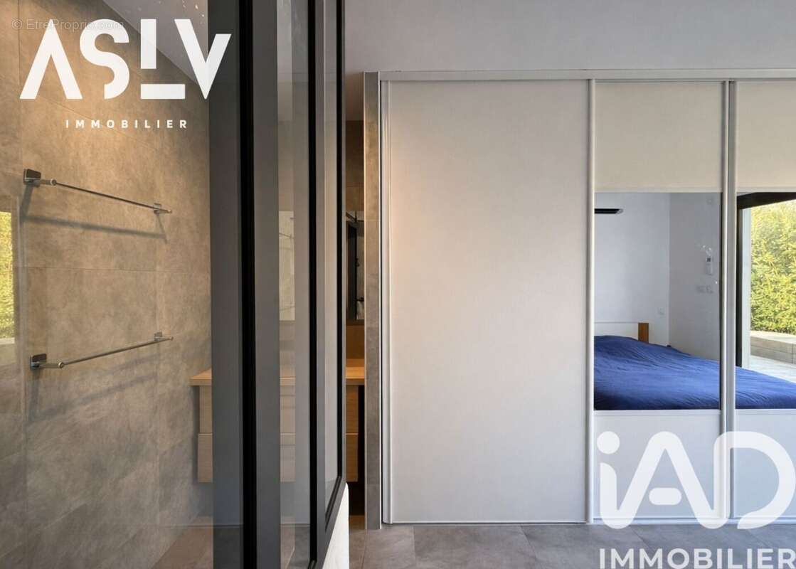 Photo 8 - Maison à SIX-FOURS-LES-PLAGES