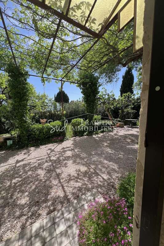 Maison 120 m² à Maussane-Les-Alpilles  - photo 7
