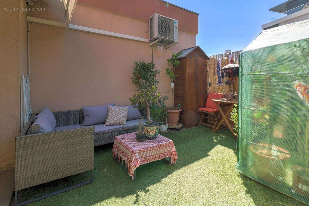 Les Vespins - Studio avec Terrasse Parking, à 5mn des Plages - photo 8