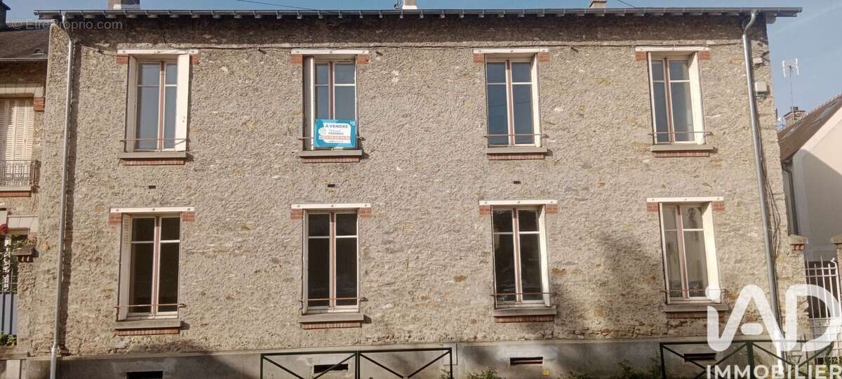 Photo 2 - Maison à RAMBOUILLET