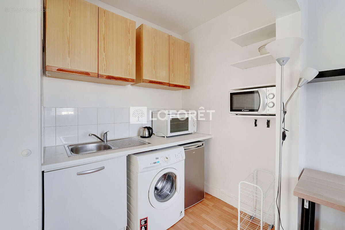 Appartement à PARIS-7E