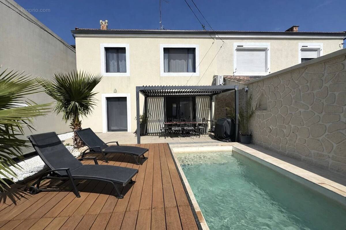 Maison à AVIGNON