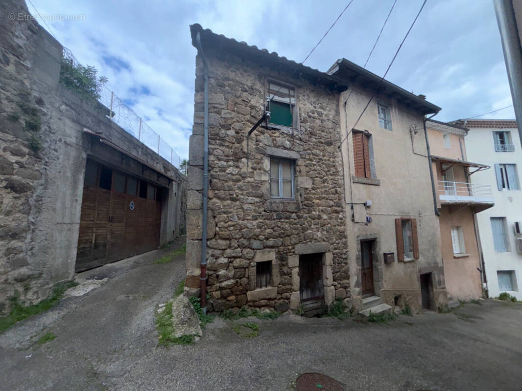Maison à BOURG-ARGENTAL