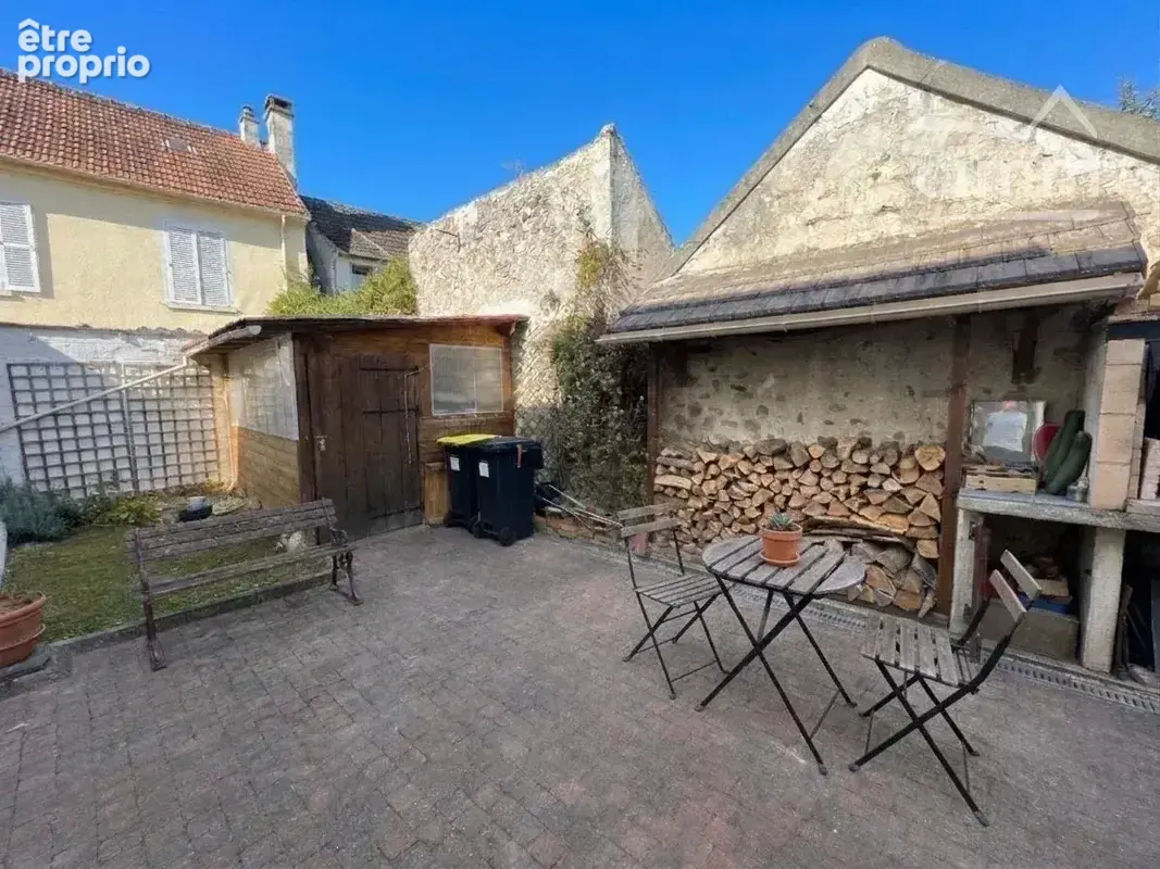 Maison de charme avec cour et stationnement à Congis-sur-Thérouanne - photo 2