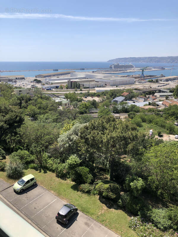 Appartement à MARSEILLE-15E