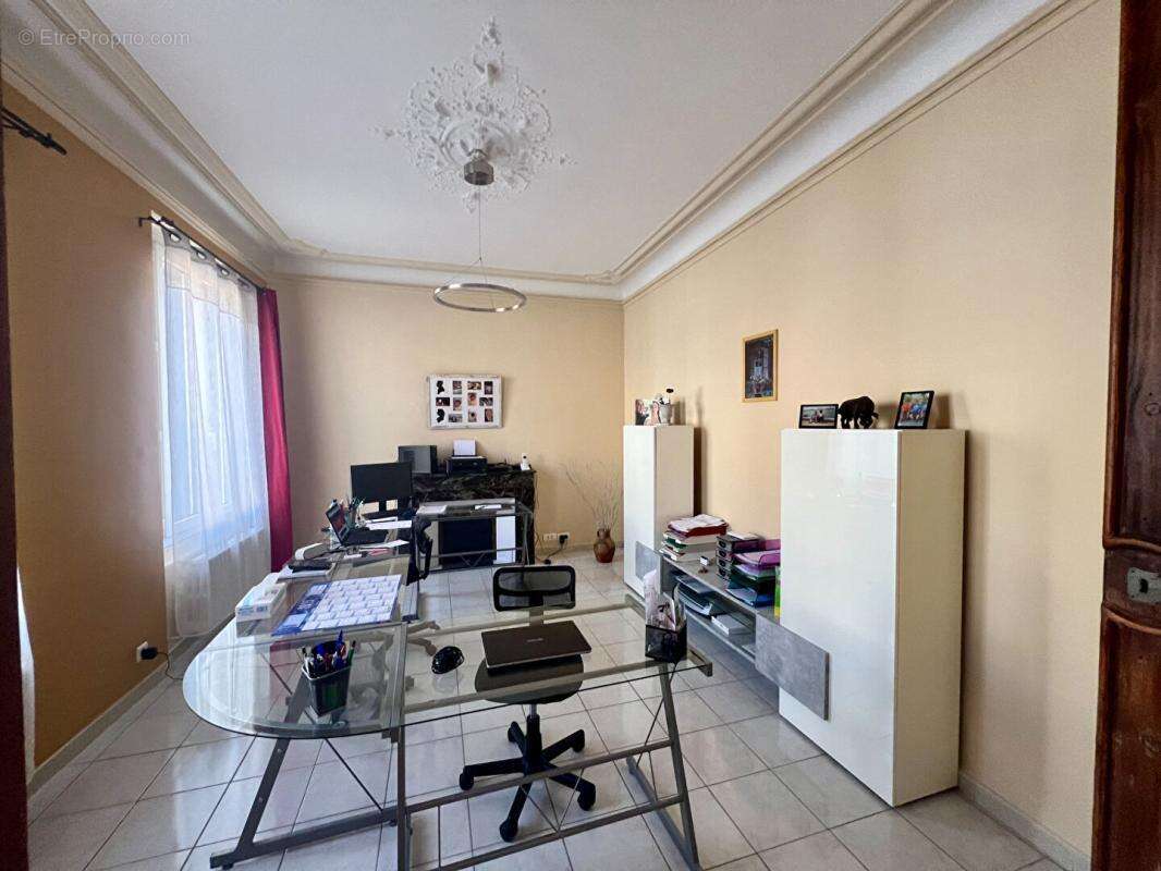 Appartement à APT